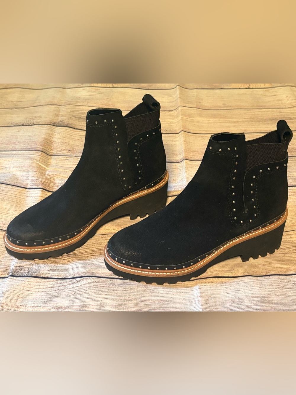 Stylish Dolce Vita Huey Studded Bootie. Size 7